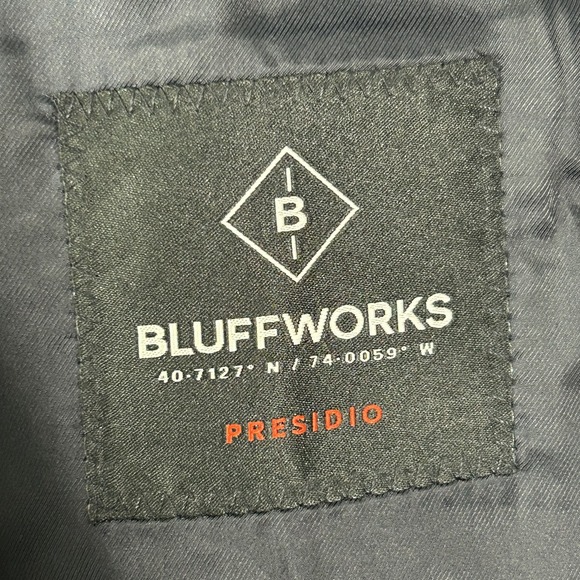 NWT Bluffworks Presidio Travel Blazer Men's Size 46L Slim Fit Navy Blue New - Picture 15 of 16